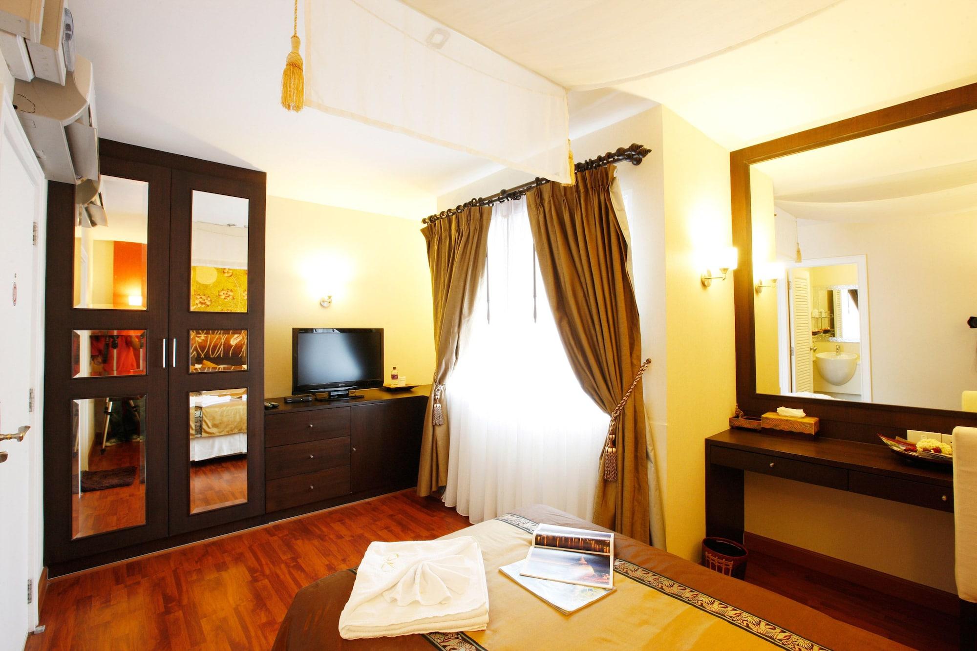 โรงแรมเมิร์ธสาทร กรุงเทพมหานคร ภายนอก รูปภาพ
