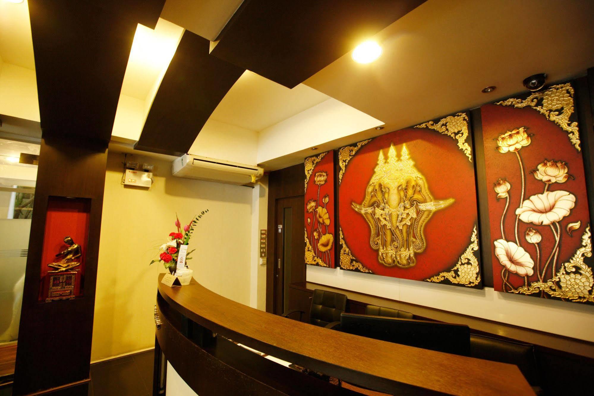โรงแรมเมิร์ธสาทร กรุงเทพมหานคร ภายนอก รูปภาพ