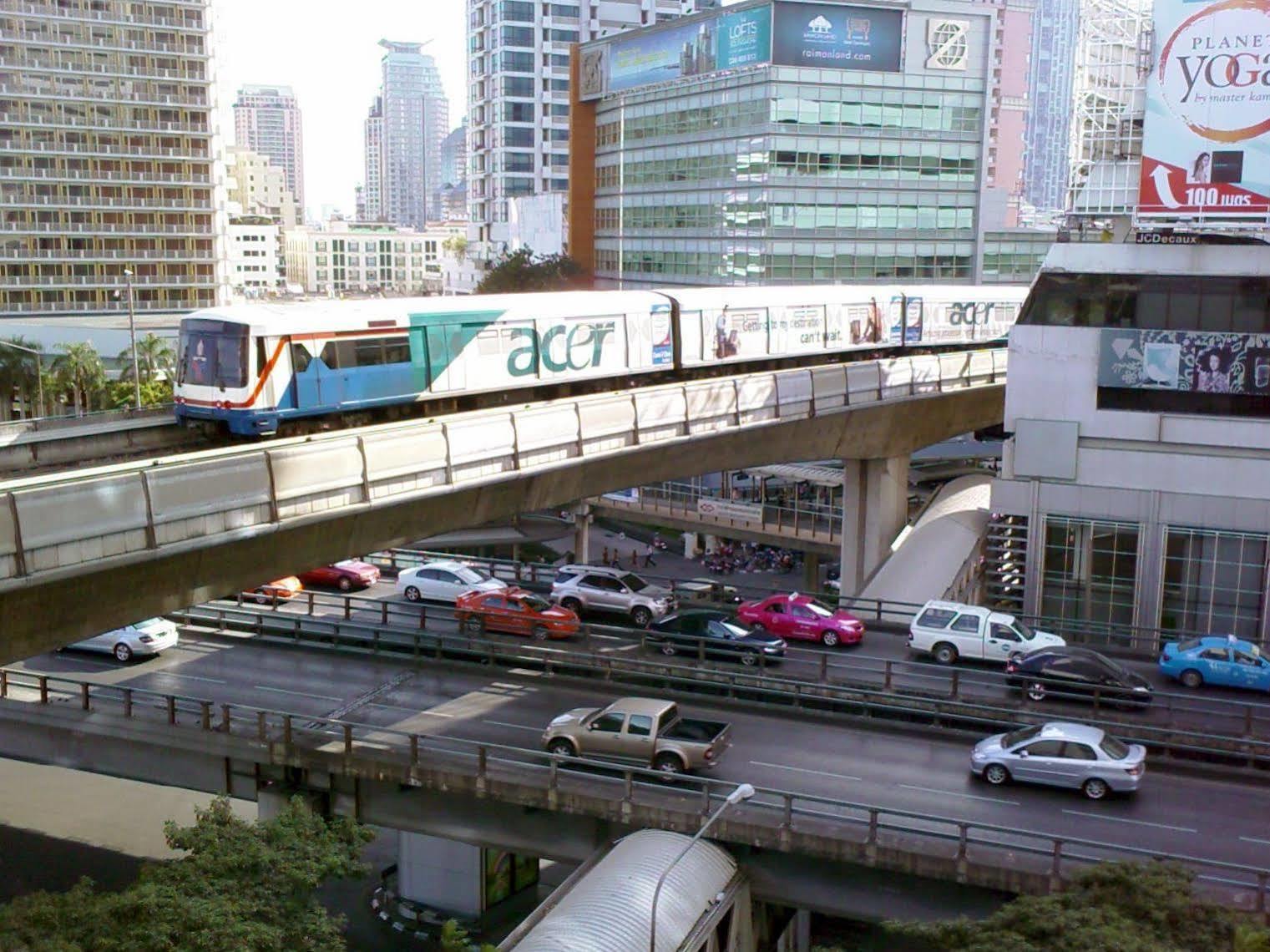 โรงแรมเมิร์ธสาทร กรุงเทพมหานคร ภายนอก รูปภาพ